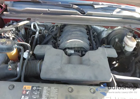 2015 Chevrolet Suburban 1500 Lt z USA, uszkodzony, nr VIN 1GNSKJKC9FR586497